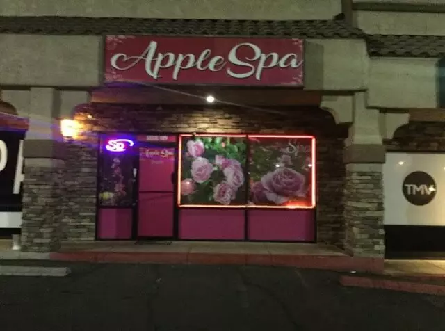Apple Spa Relaxation