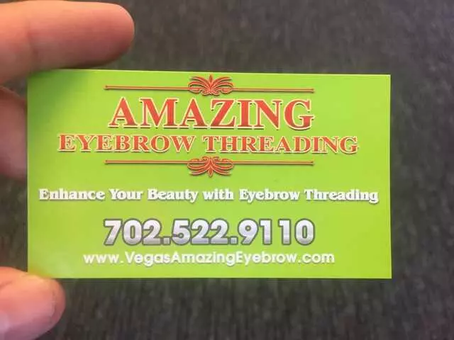 Amazing Eyebrow Threading & Henna Art