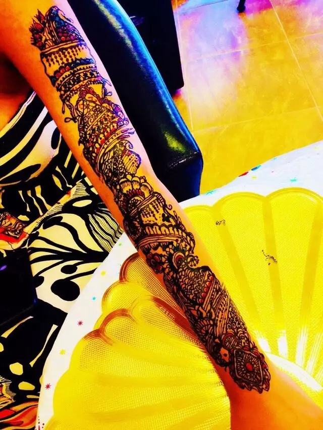 Amazing Eyebrow Threading & Henna Art
