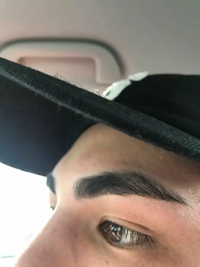 Amazing Eyebrow Threading & Henna Art
