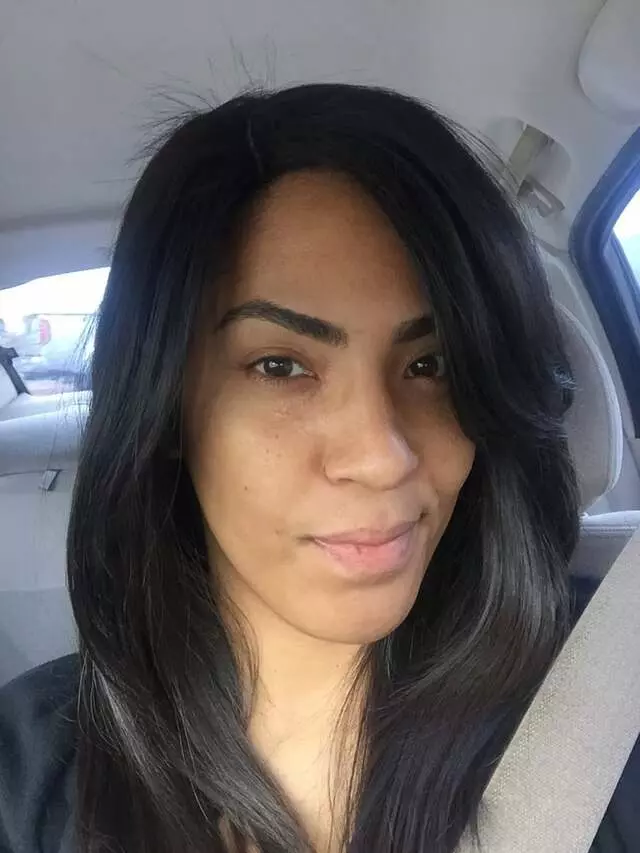 Amazing Eyebrow Threading & Henna Art