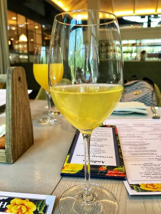 Andiron Steak & Sea