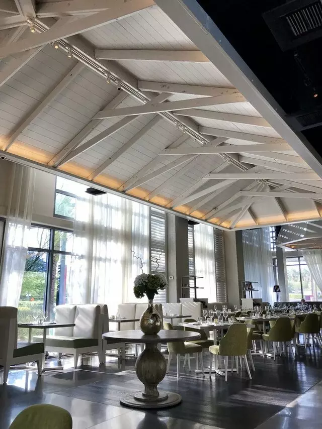 Andiron Steak & Sea