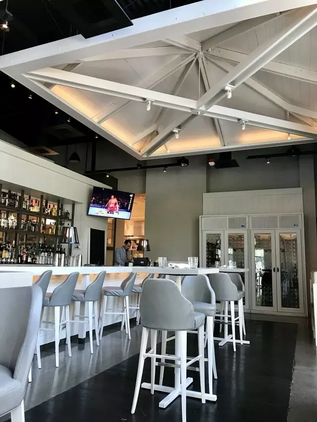 Andiron Steak & Sea