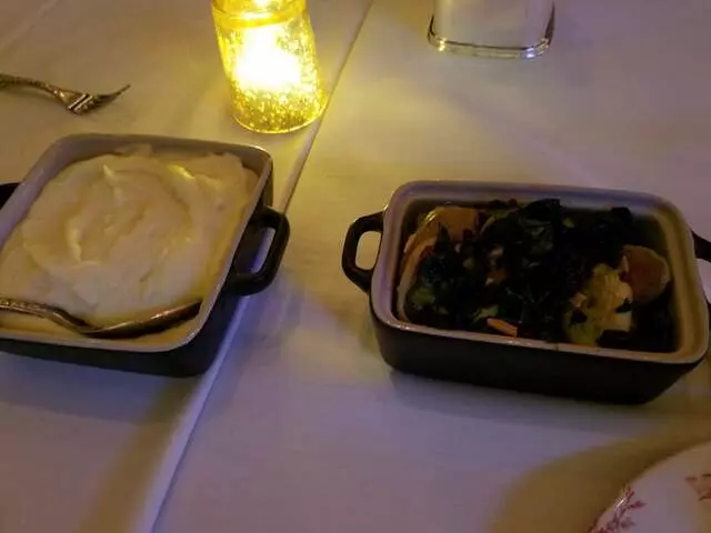 Andiron Steak & Sea