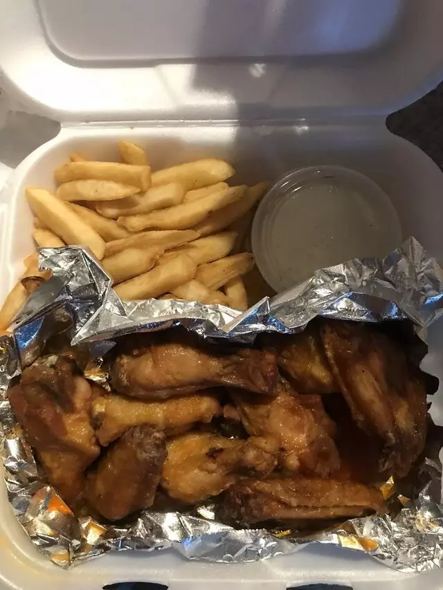 Alexander’s Pizza