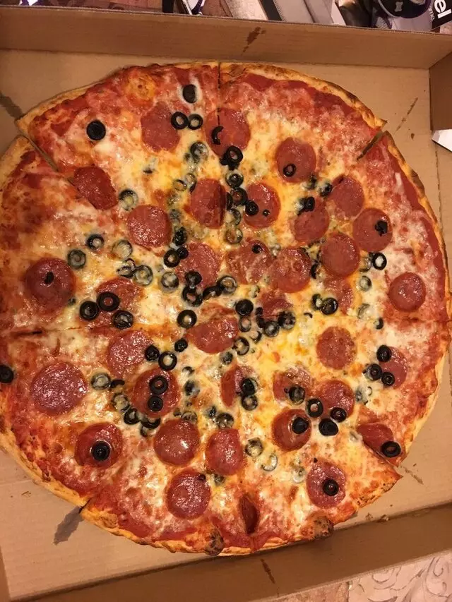 Alexander’s Pizza