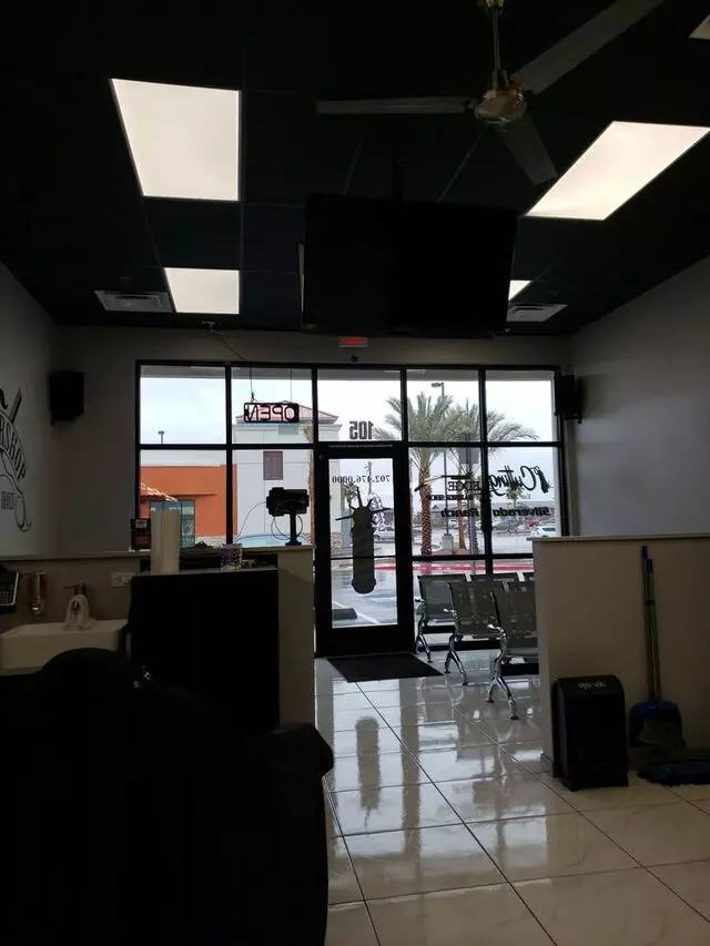 Cutting Edge Barber Shop -Silverado Ranch