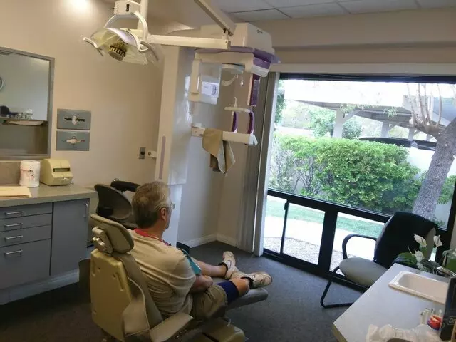 Dan M Ripplinger, DDS