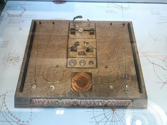ALEX AND ANI