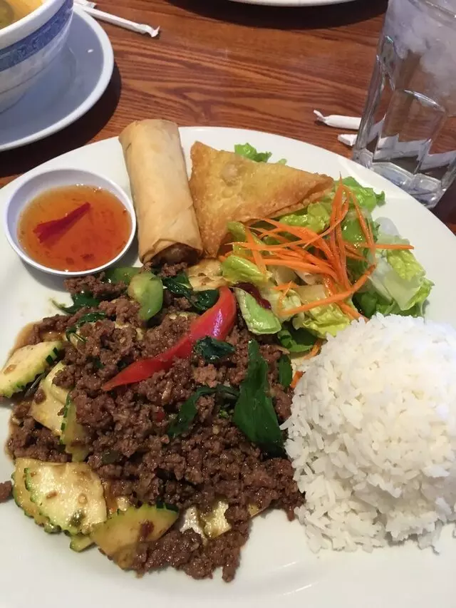 Archi’s Thai Bistro