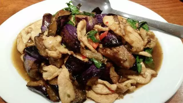 Archi’s Thai Bistro