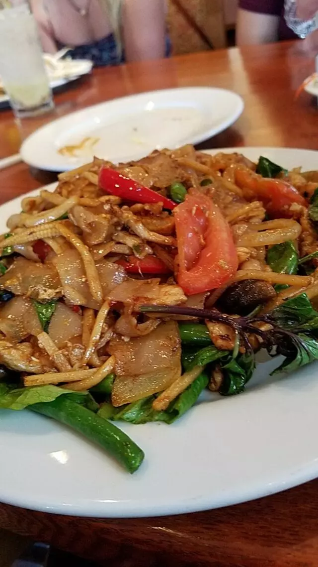 Archi’s Thai Bistro