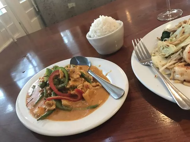 Archi’s Thai Bistro