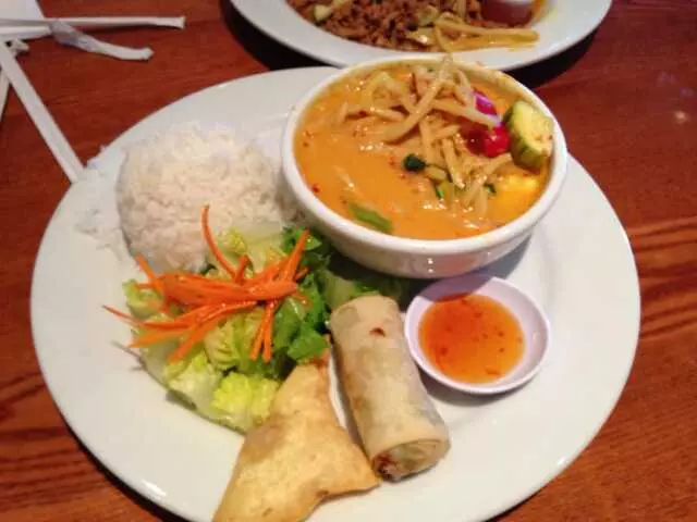 Archi’s Thai Bistro