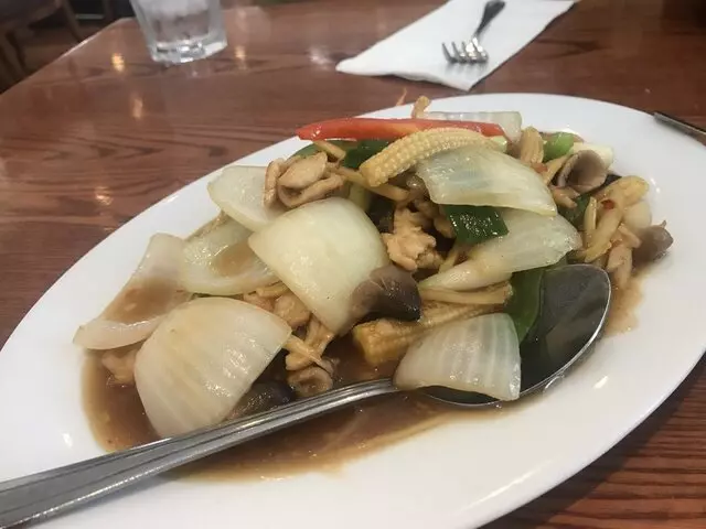 Archi’s Thai Bistro