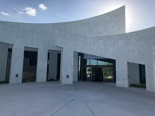 Las Vegas-Clark County Library System - West Charleston Library