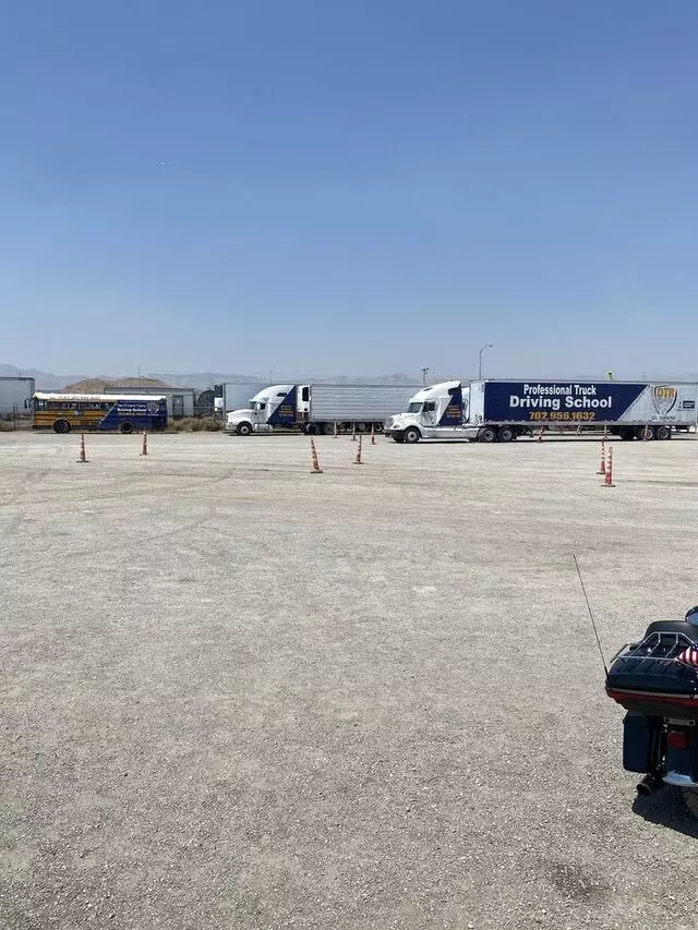 DTR School of Trucking