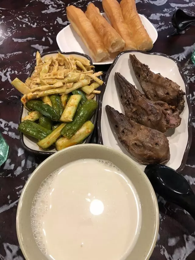 All Seasons Diner