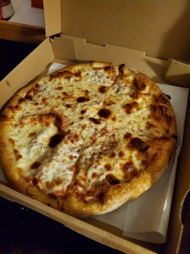 Brother's Pizza