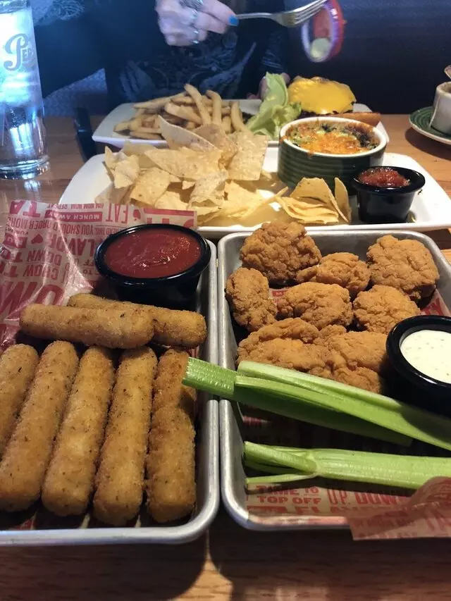 Applebee’s Grill + Bar