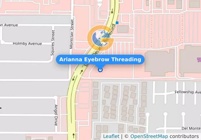 Arianna Eyebrow Threading