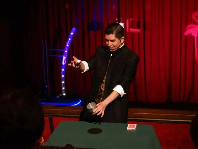 Armando Vera Magic Show
