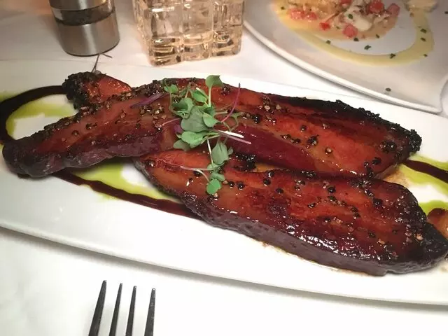 Vic & Anthony’s Steakhouse
