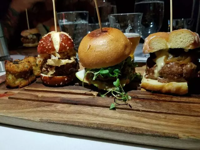 Vic & Anthony’s Steakhouse