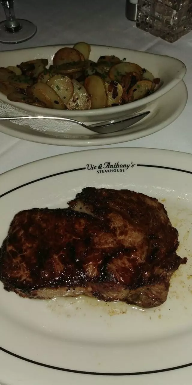 Vic & Anthony’s Steakhouse