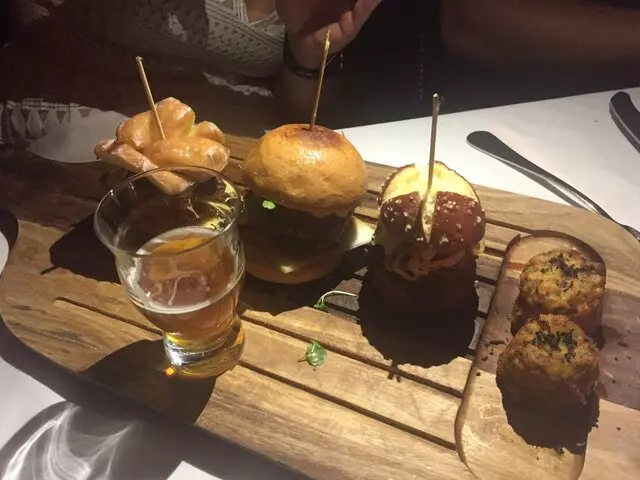 Vic & Anthony’s Steakhouse