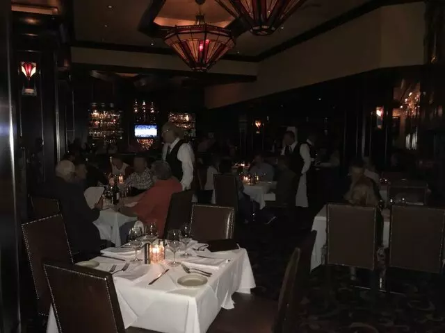 Vic & Anthony’s Steakhouse