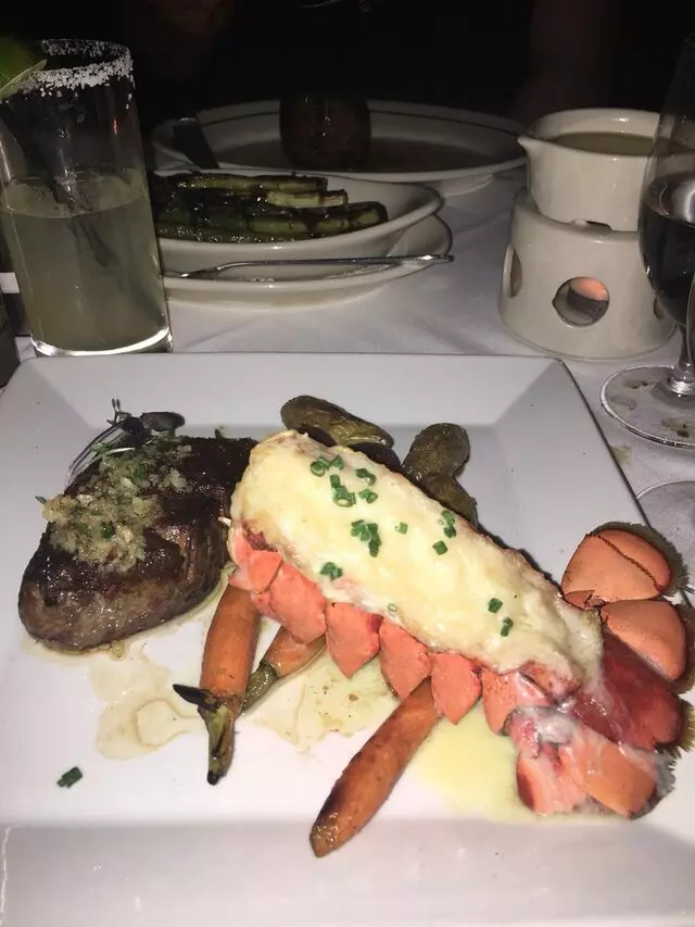 Vic & Anthony’s Steakhouse