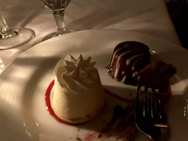 Vic & Anthony’s Steakhouse