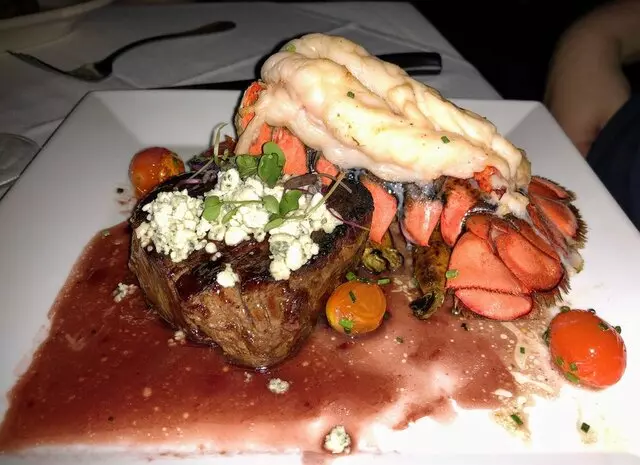 Vic & Anthony’s Steakhouse