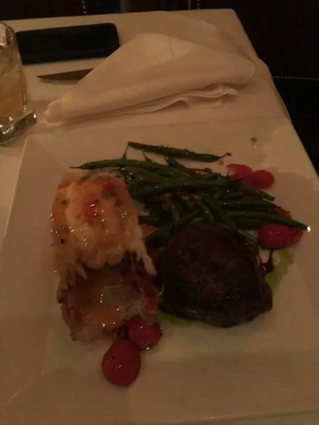 Vic & Anthony’s Steakhouse