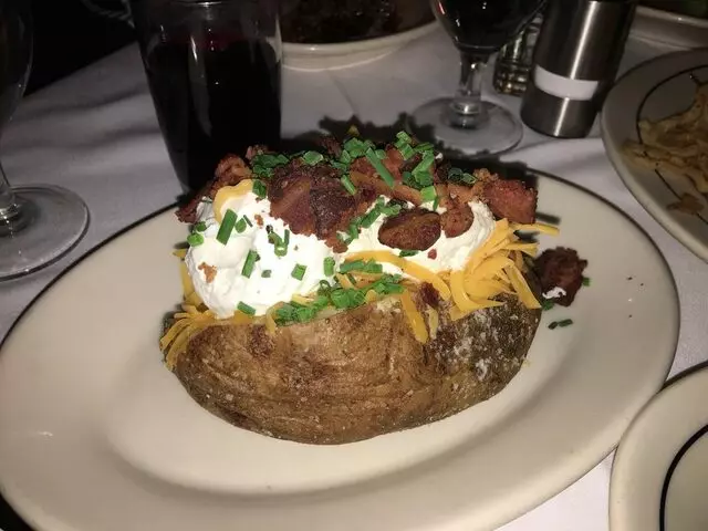 Vic & Anthony’s Steakhouse