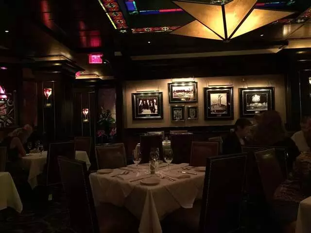Vic & Anthony’s Steakhouse
