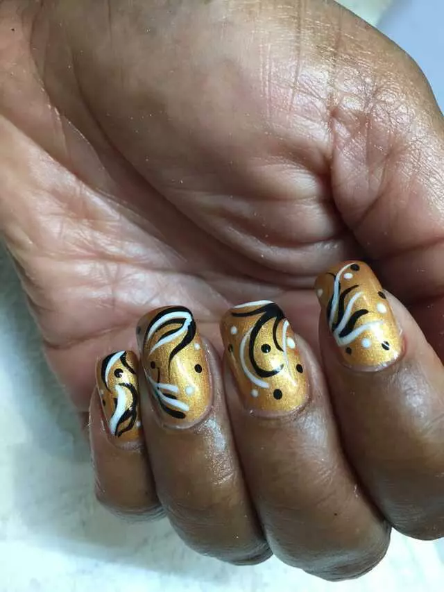 Acqua Nail Salon