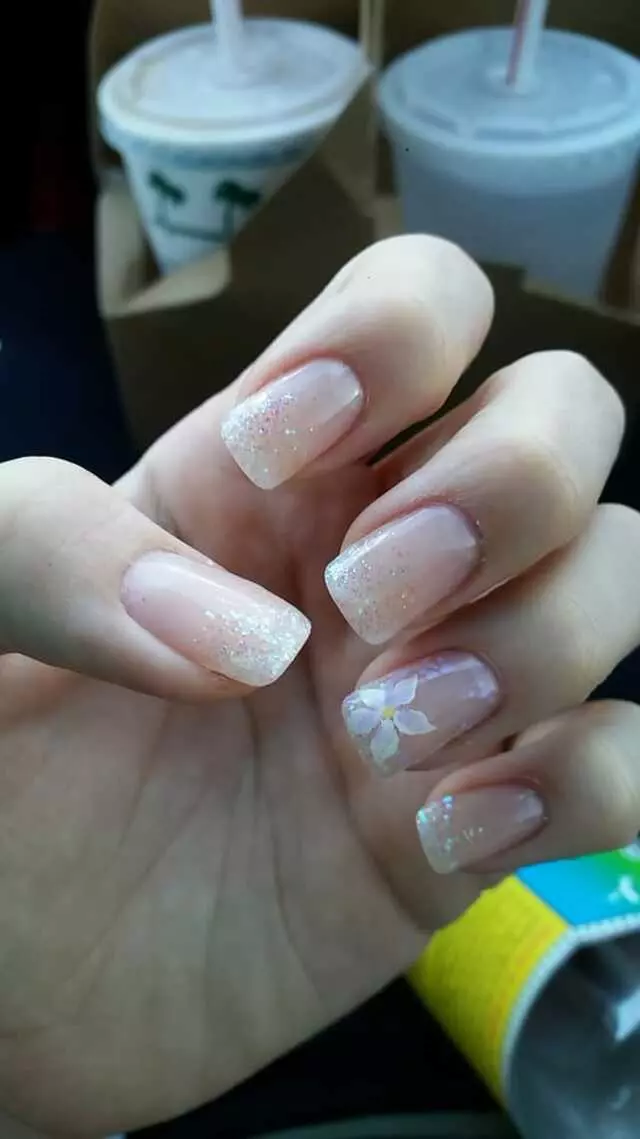 Acqua Nail Salon
