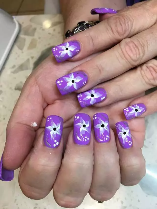 Acqua Nail Salon