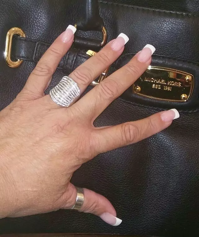 Acqua Nail Salon