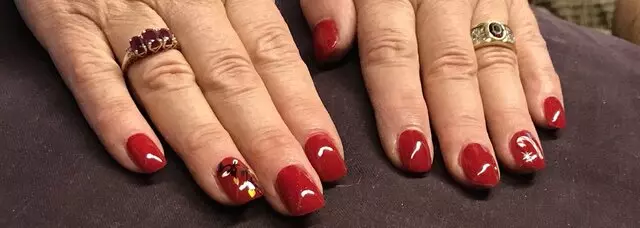 Acqua Nail Salon