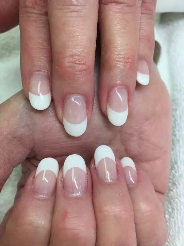 Acqua Nail Salon