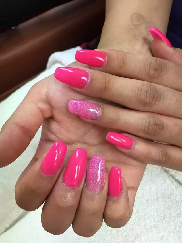 Acqua Nail Salon