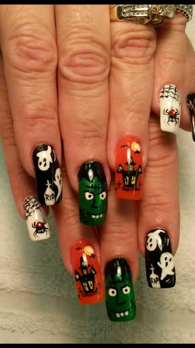 Acqua Nail Salon