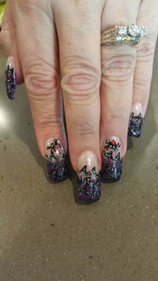 Acqua Nail Salon