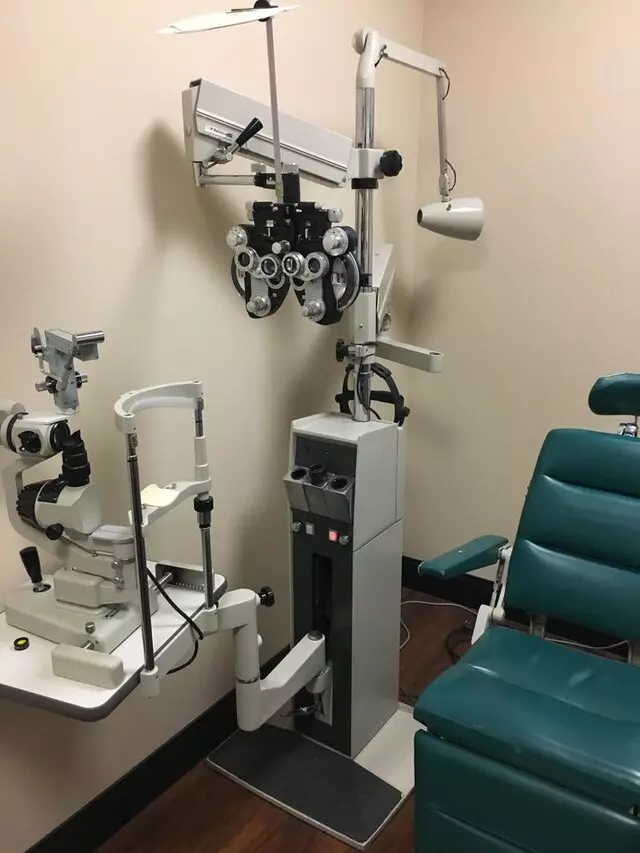 Clear Vision Eye Centers - Warm Springs