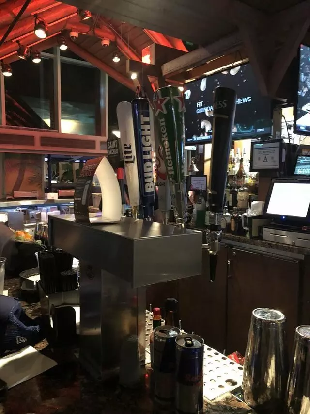 5 O’clock Somewhere Bar