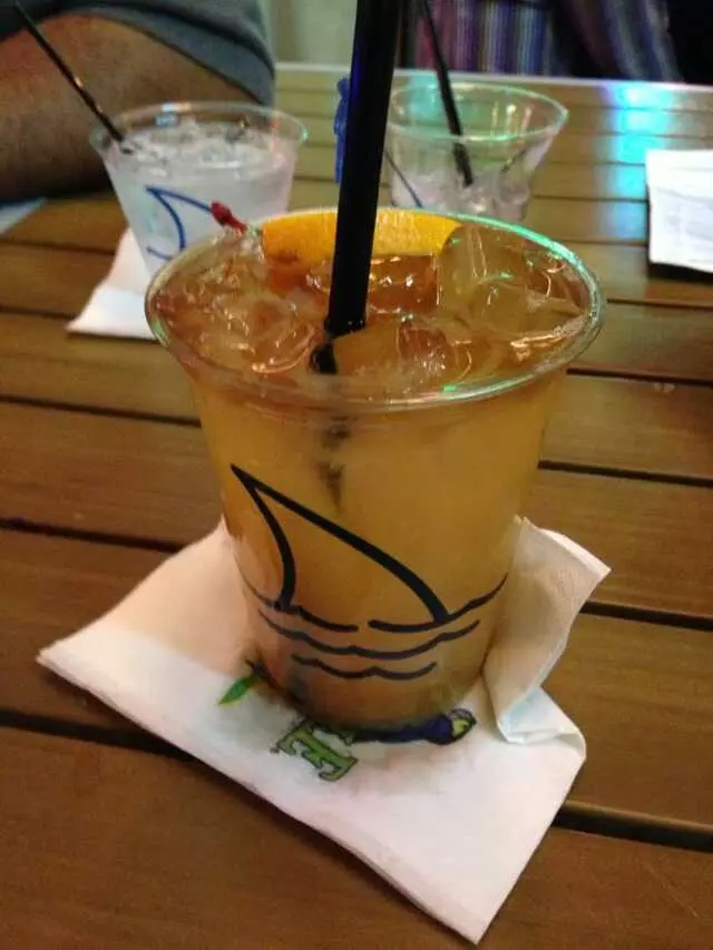 5 O’clock Somewhere Bar